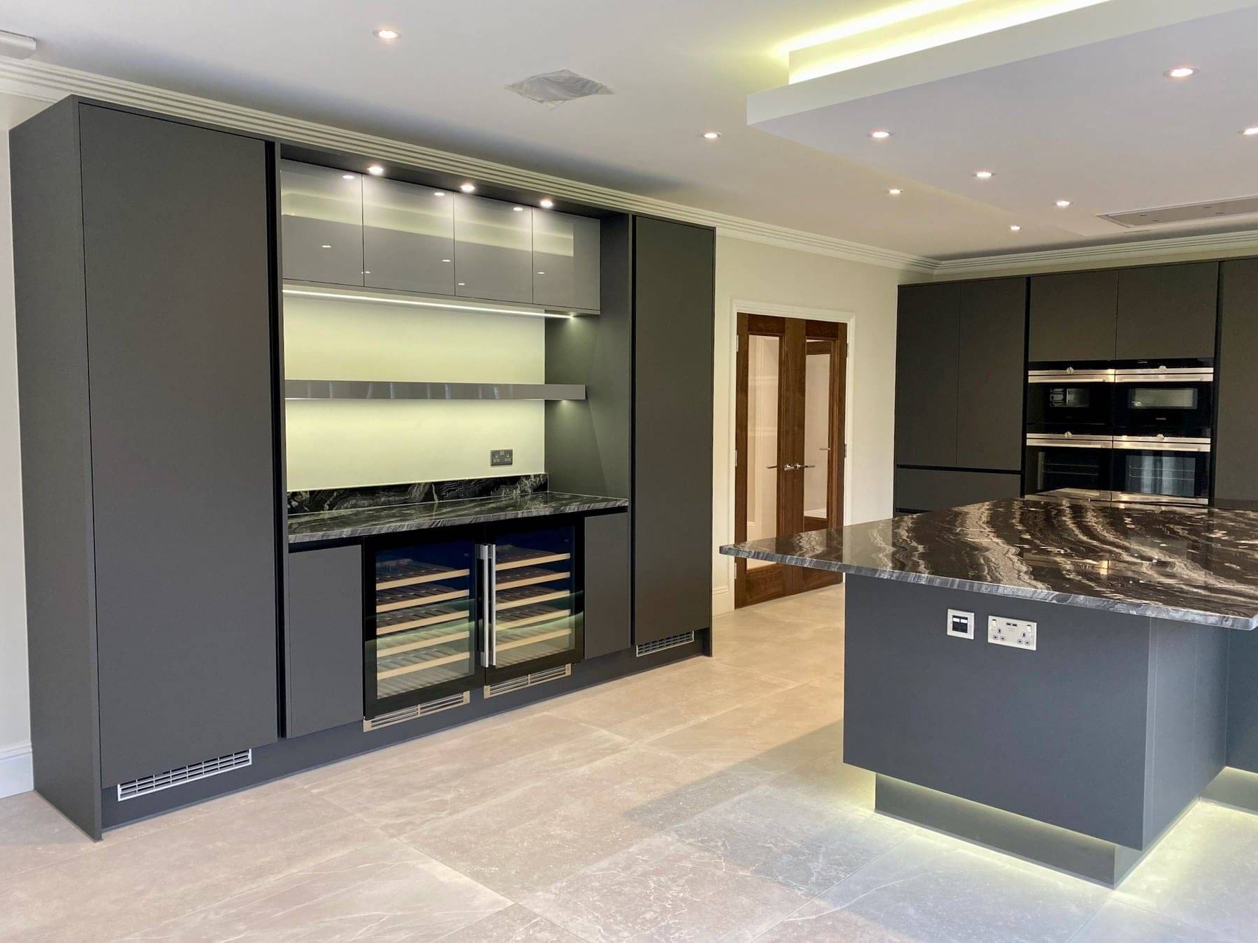 Howells Fb 10 1 | Utopia Kitchens, Crowthorne