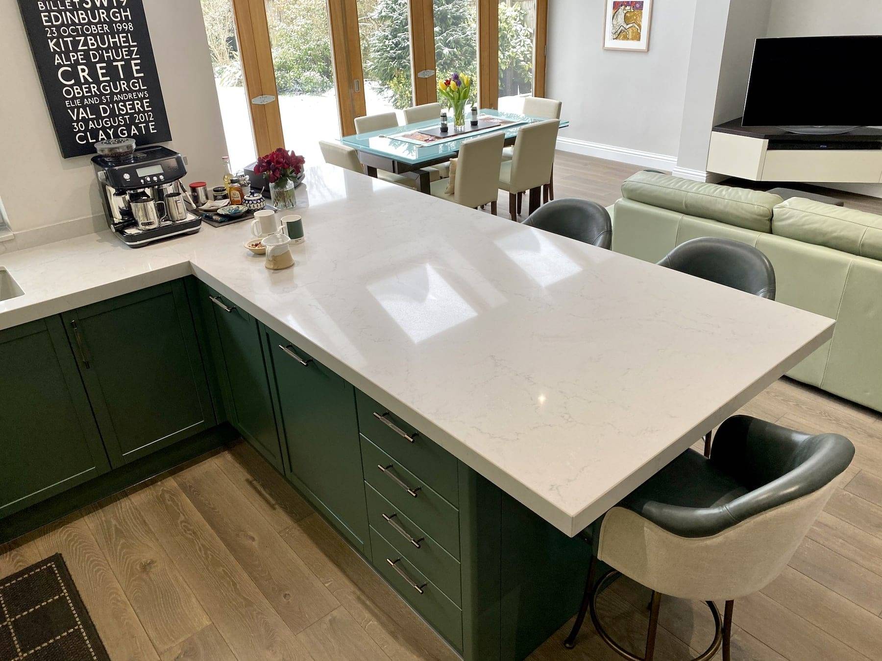 Ud2673 Worthington Fb 4 | Utopia Kitchens, Crowthorne