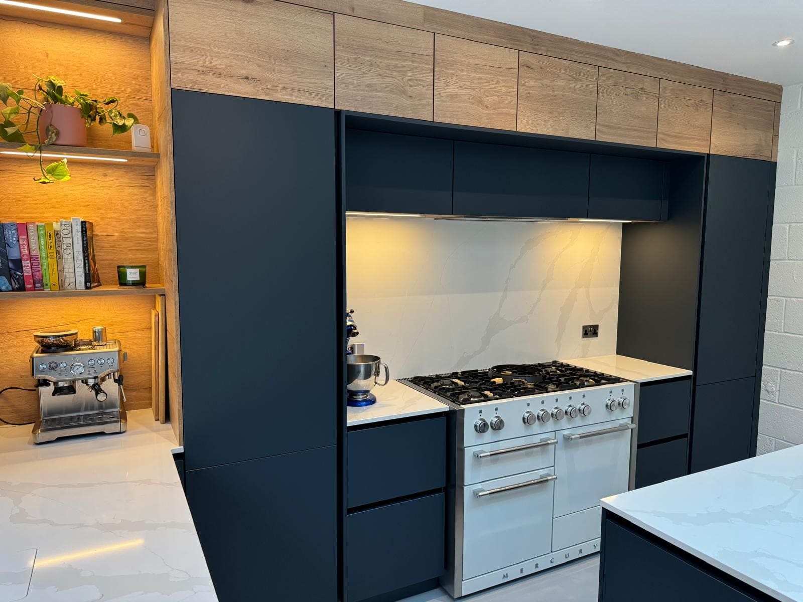 4 2 | Howard Kitchens & Interiors | Berkhamsted