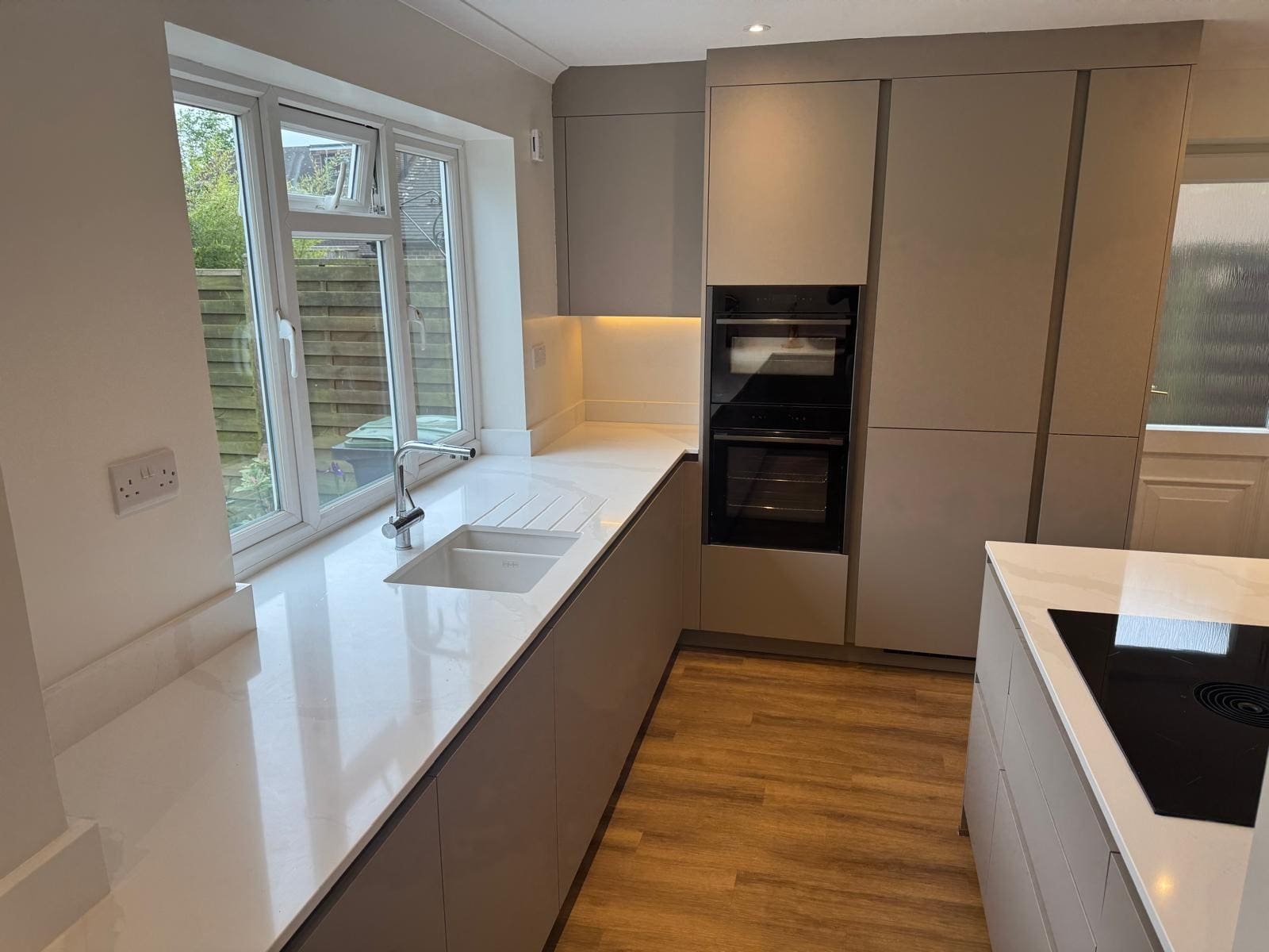 4 2 | Howard Kitchens & Interiors | Berkhamsted