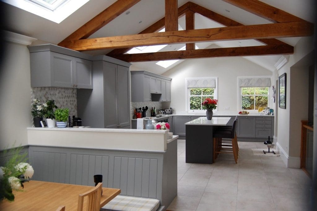 Matt Lacquer Shaker Kitchen 7 | Swans of Gravesend, Kent