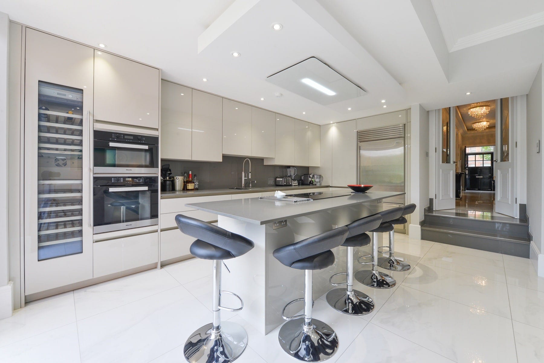 221031 33C | Such Designs, London