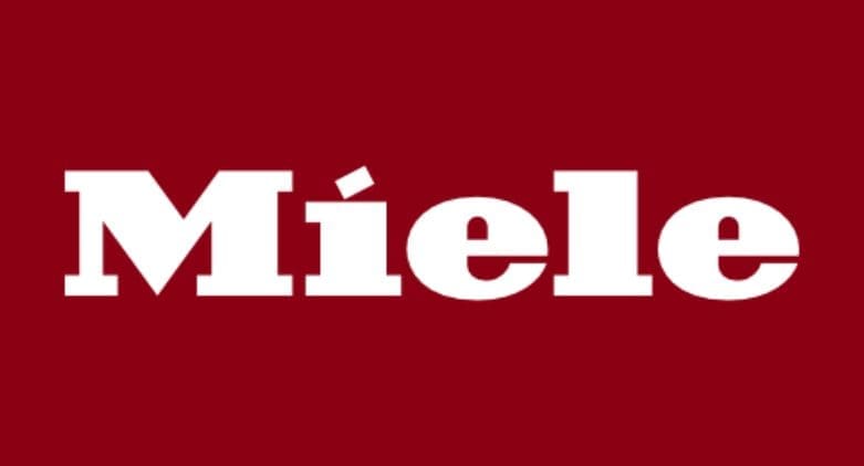 Miele 1 | Utopia Kitchens, Crowthorne
