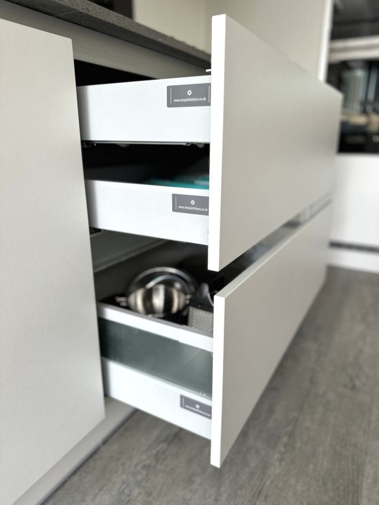 Ud2987 Image 11 | Utopia Kitchens, Crowthorne