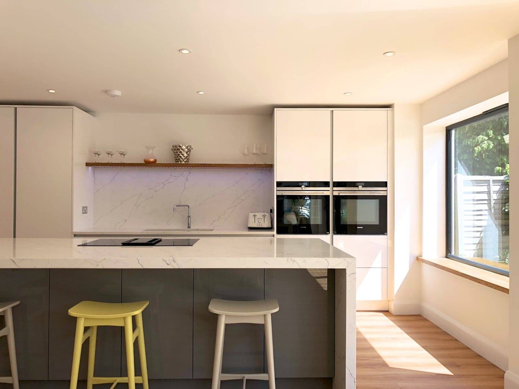 Perfect Gloss True Handless Kitchen Finchampstead After May18 754 | Utopia Kitchens, Crowthorne