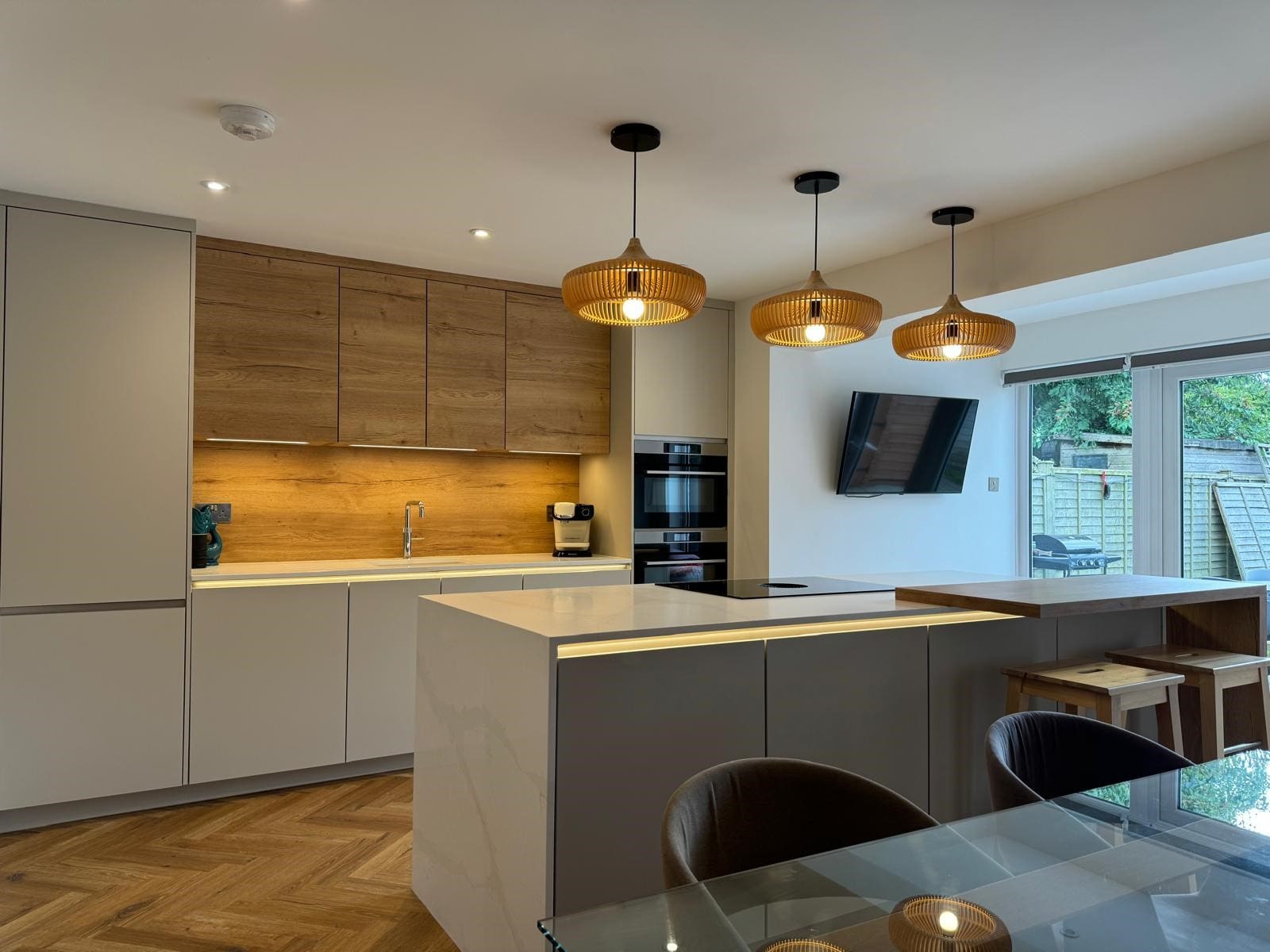 1 | Howard Kitchens, Berkhamsted