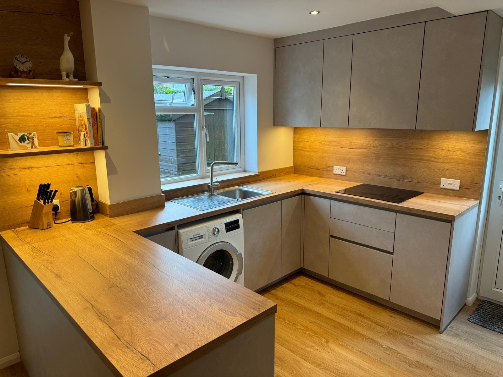5 1 | Howard Kitchens & Interiors | Berkhamsted