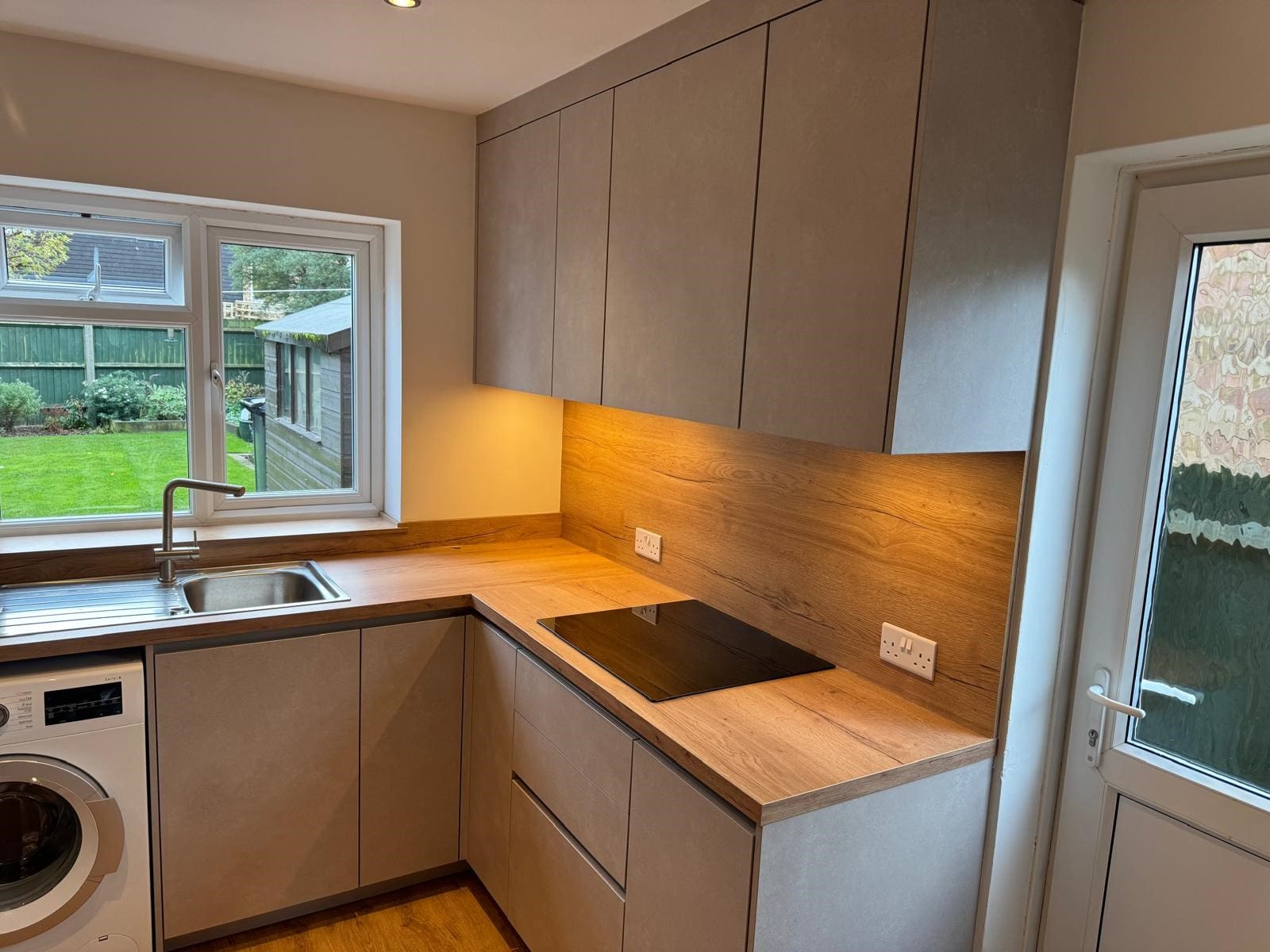 7 1 | Howard Kitchens & Interiors | Berkhamsted
