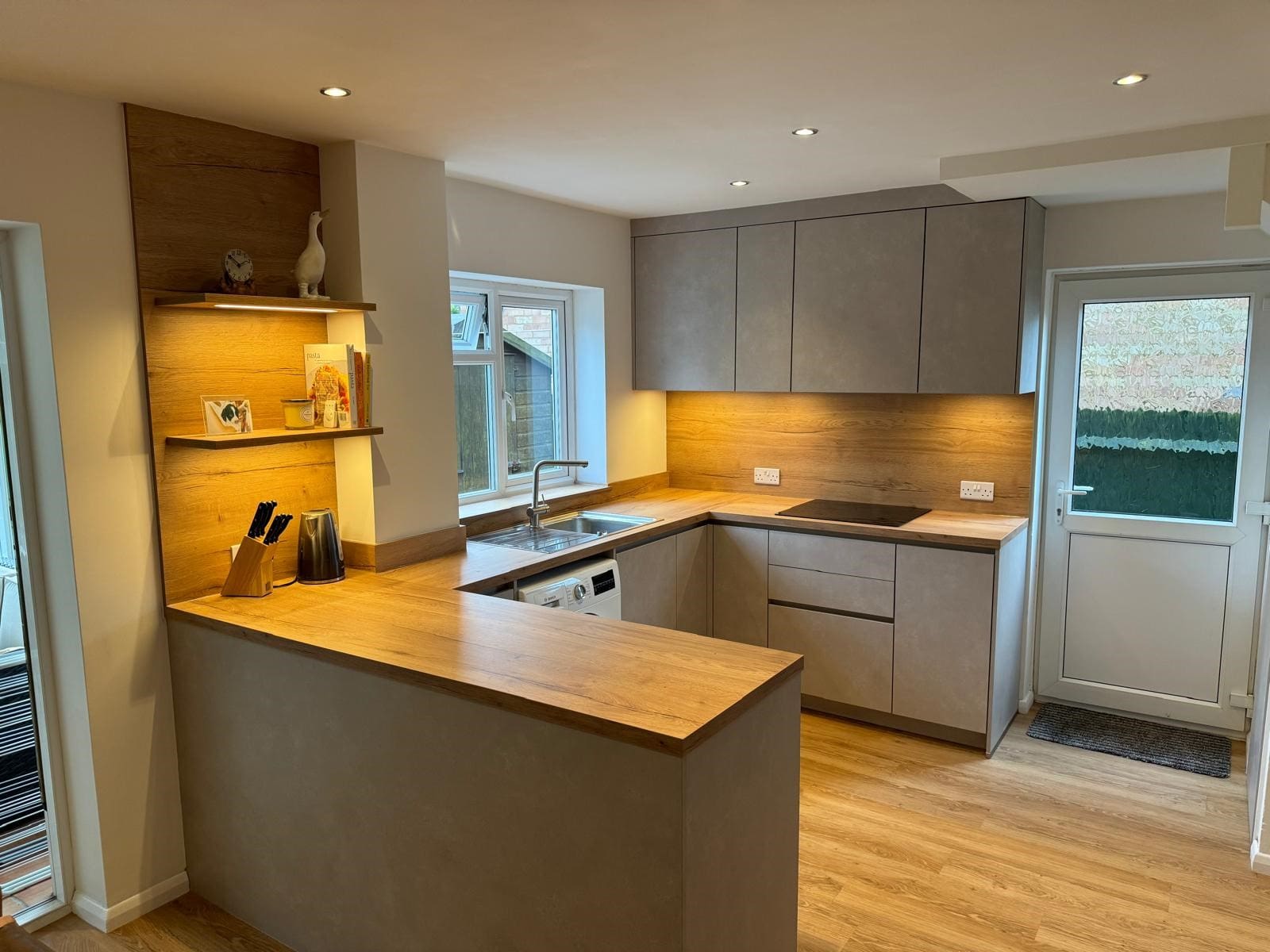 8 1 | Howard Kitchens & Interiors | Berkhamsted