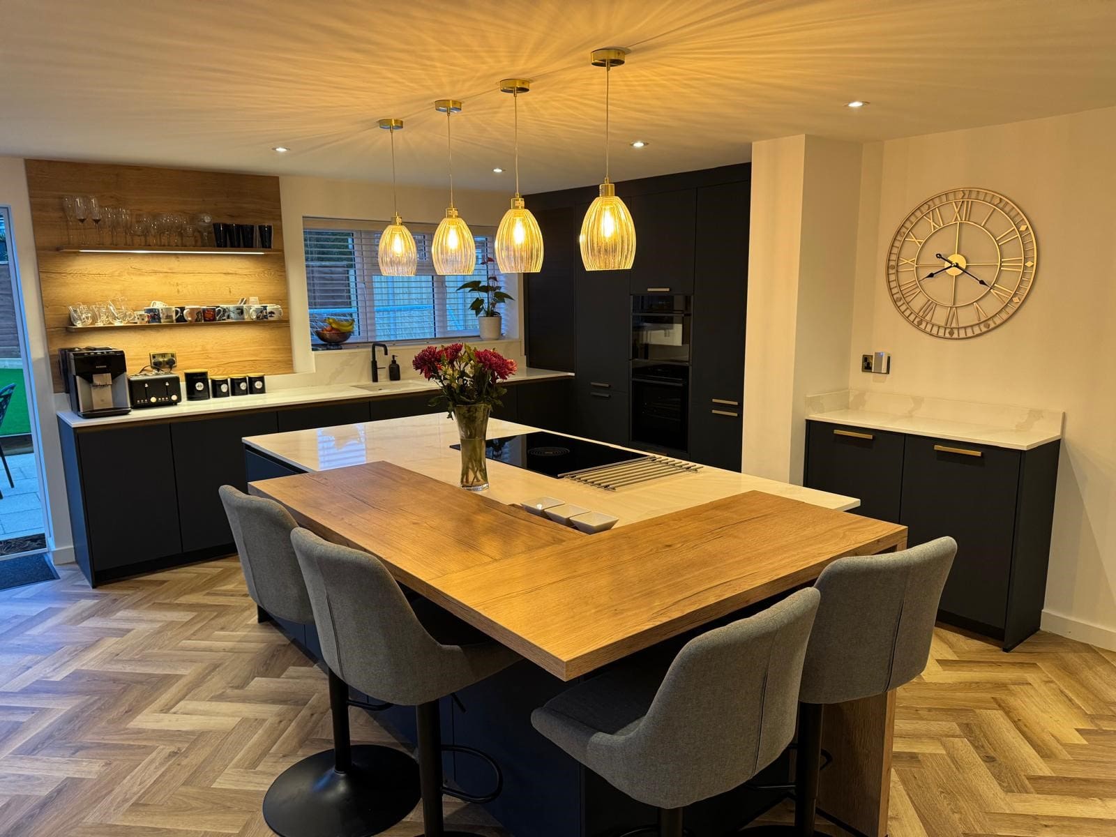 6 1 | Howard Kitchens & Interiors | Berkhamsted