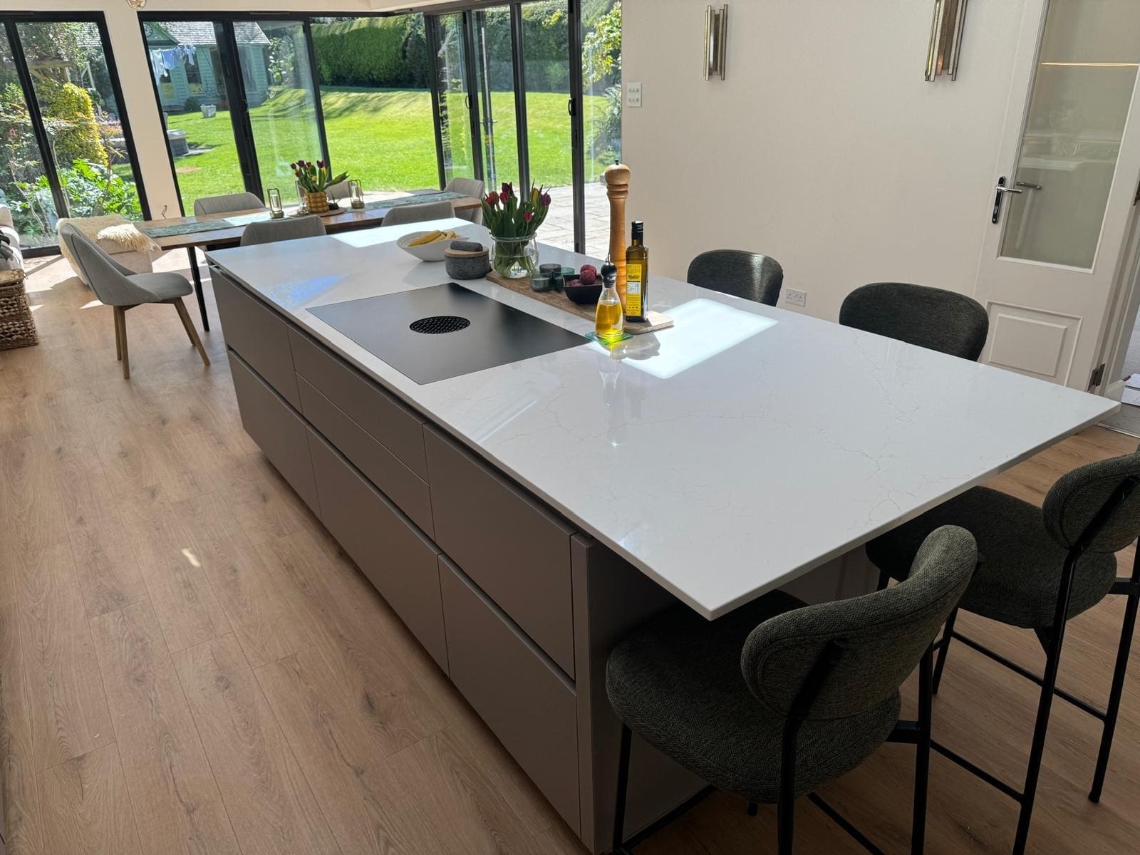 8 2 | Howard Kitchens & Interiors | Berkhamsted