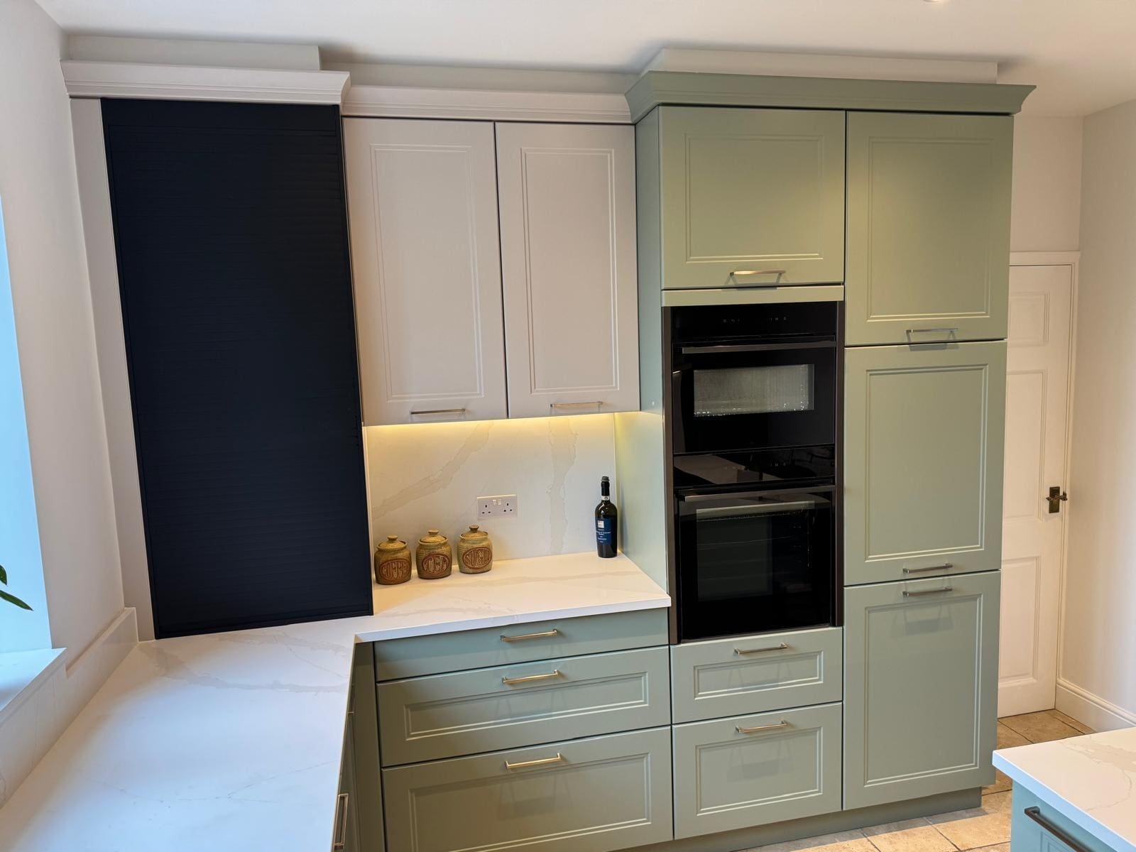5 1 | Howard Kitchens & Interiors | Berkhamsted