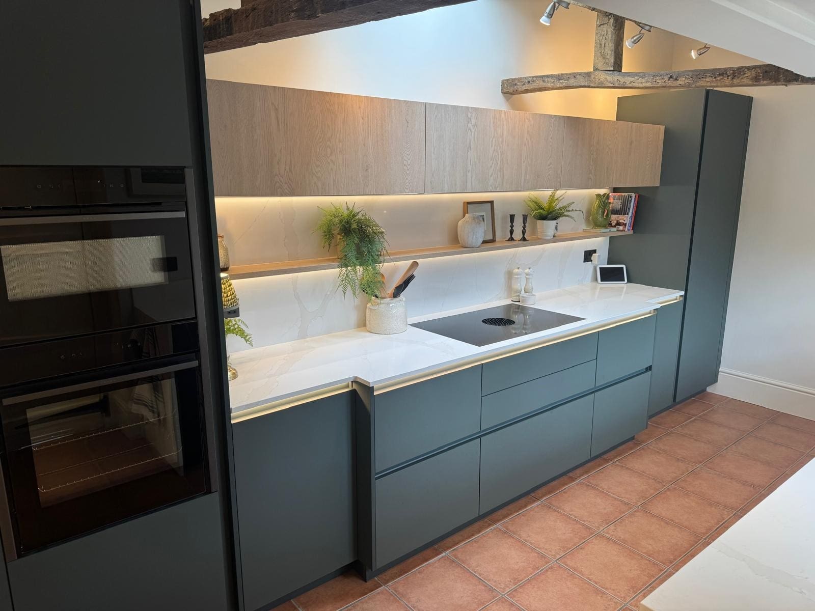 4 1 | Howard Kitchens & Interiors | Berkhamsted