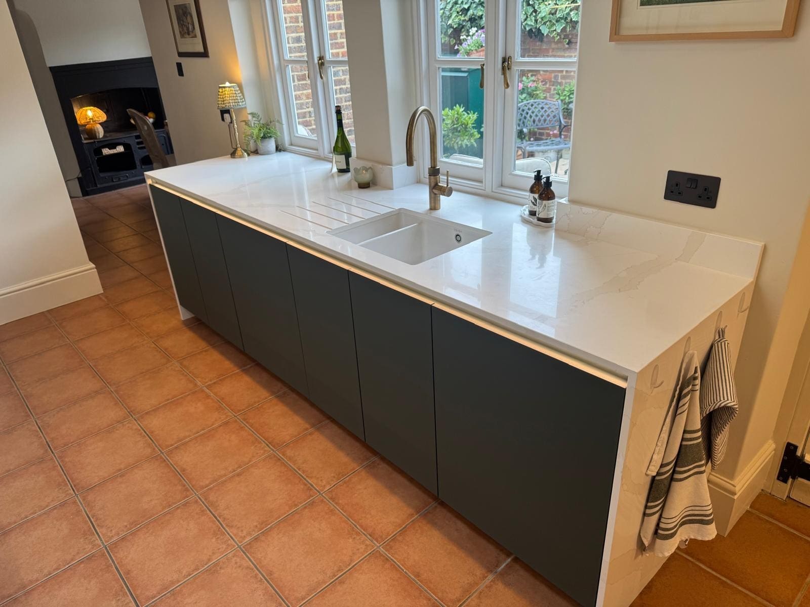 5 1 | Howard Kitchens & Interiors | Berkhamsted