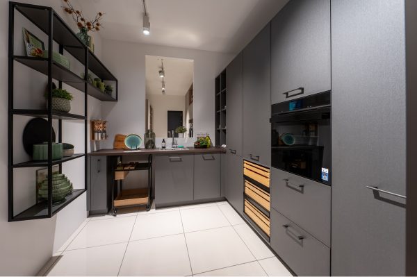 Designer Kitchens Purley ┃Colour House Interiors